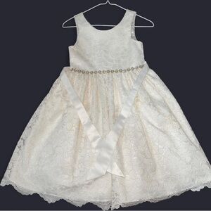 American Princess Girl's White Floral Lace Pearl Diamond Dash Fanciful